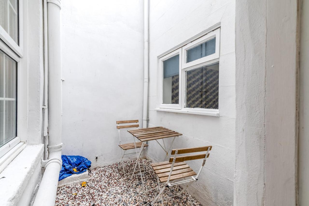 Modern One Bedroom Apartments In Μπράιτον Εξωτερικό φωτογραφία