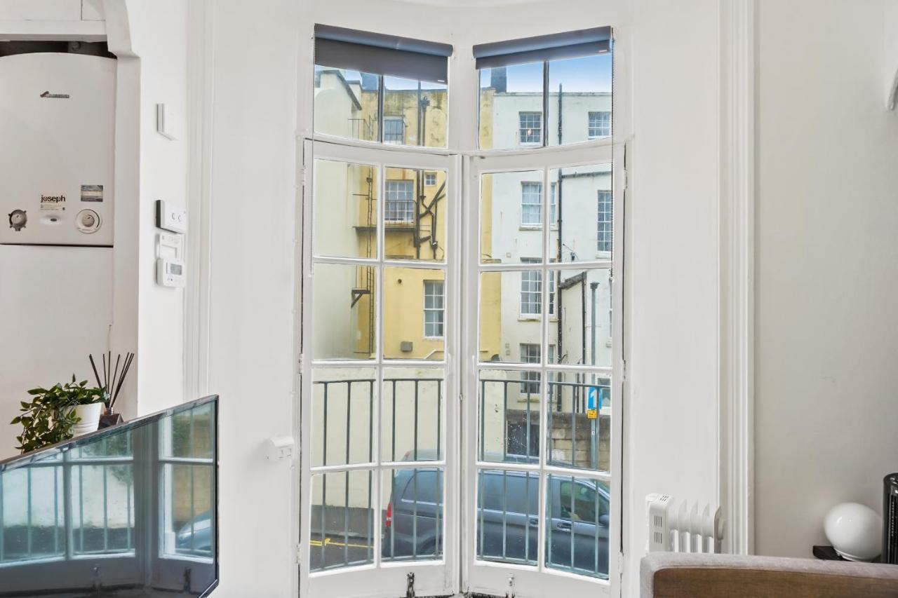 Modern One Bedroom Apartments In Μπράιτον Εξωτερικό φωτογραφία
